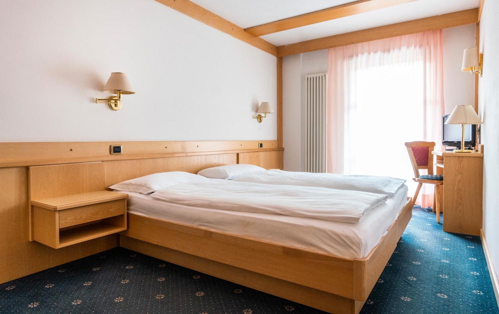 Garni Aritz Hotel Кампитело ди Фаса Екстериор снимка