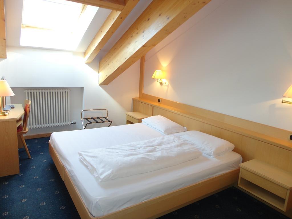 Garni Aritz Hotel Кампитело ди Фаса Екстериор снимка