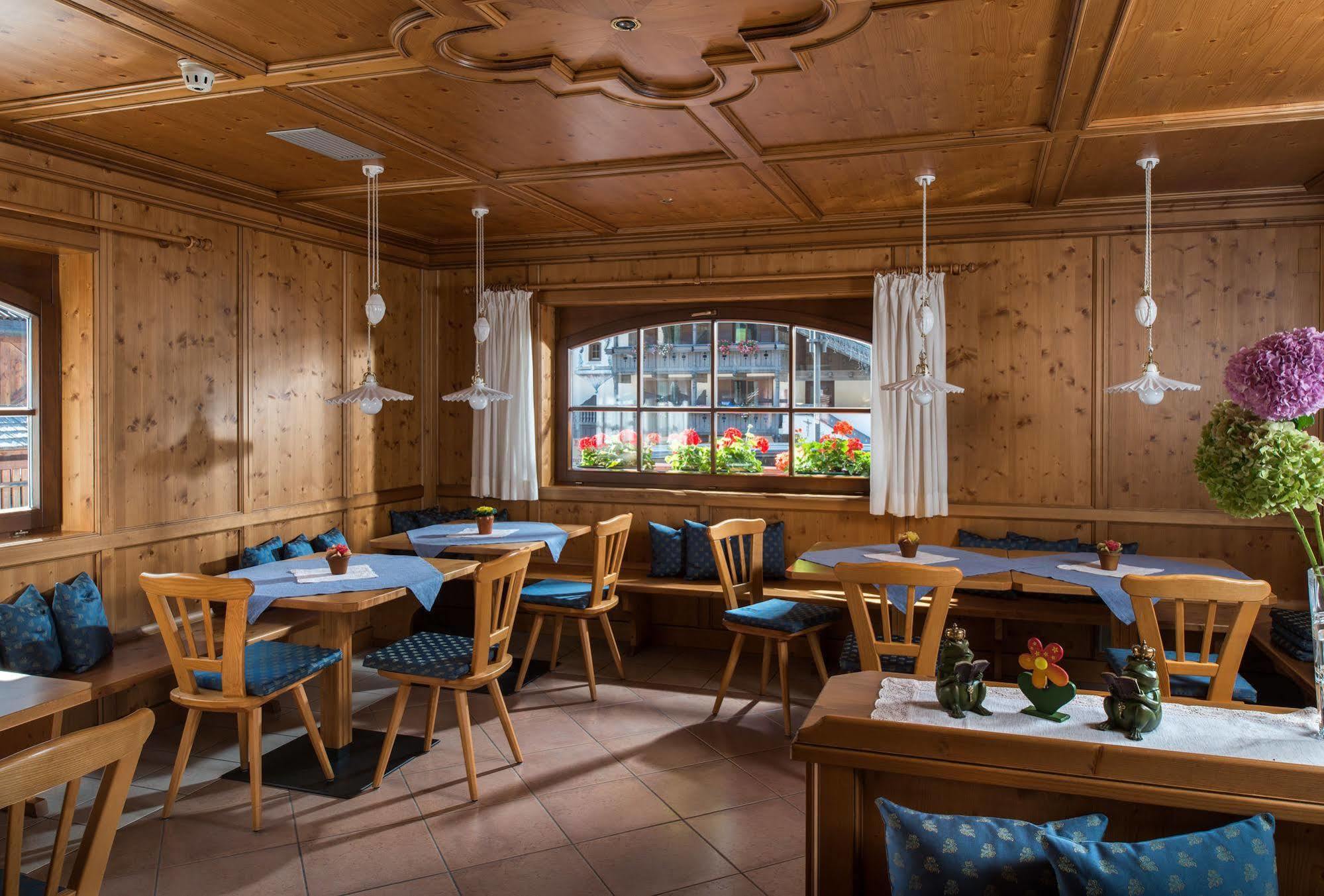 Garni Aritz Hotel Кампитело ди Фаса Екстериор снимка