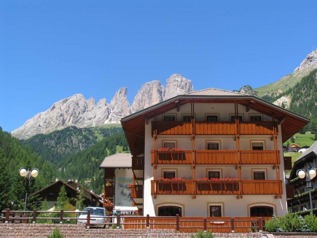Garni Aritz Hotel Кампитело ди Фаса Екстериор снимка